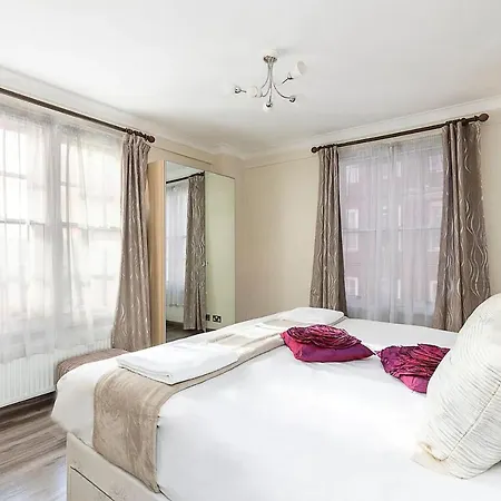 Book Now! Apt X4 A Few Steps From Valentino'S Park Turin